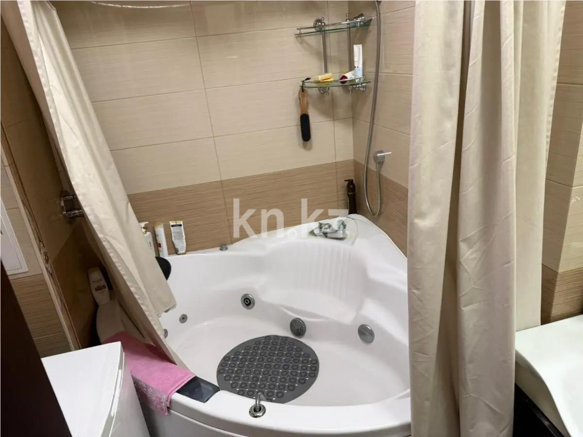 Продажа 2-комнатной квартиры, 60 м² в Алматы - фото 3