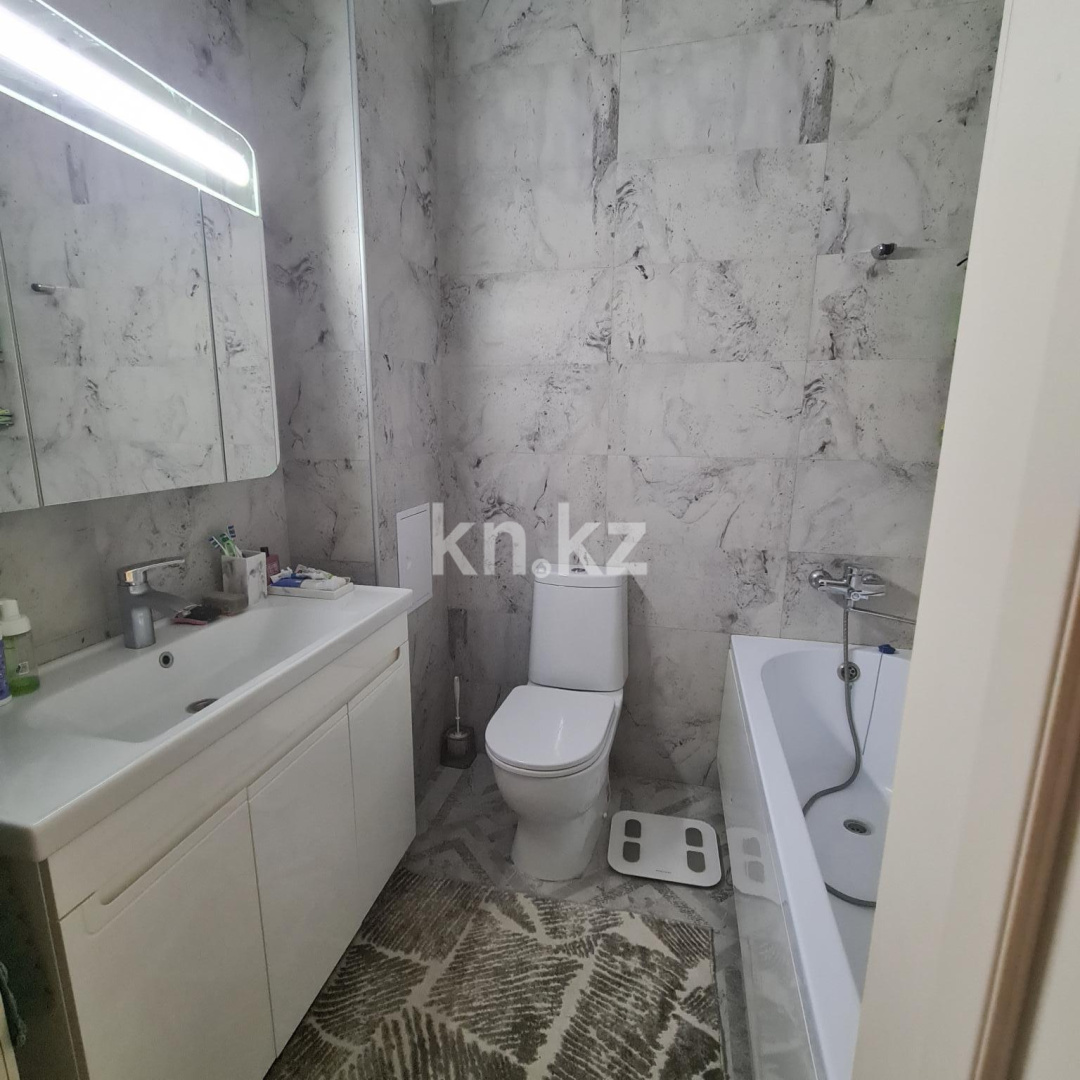 Аренда 1-комнатной квартиры посуточно, 43 м², пр. Сарыарка, дом  5/1 - ул. Шевченко в Астане - фото 2