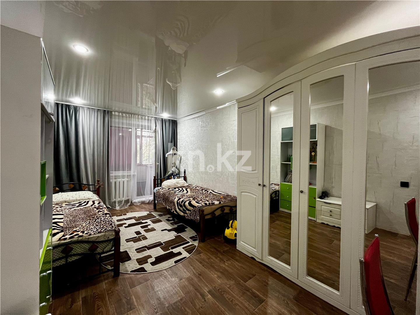 Продажа 3-комнатной квартиры, 62 м², 14-й мкр. в Караганде - фото 3