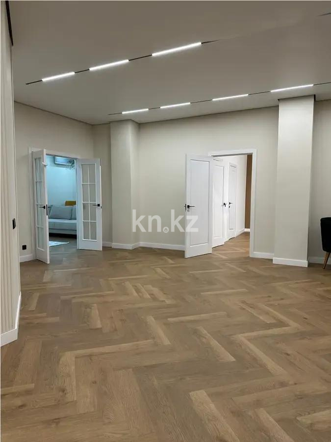 Продажа 4-комнатной квартиры, 176 м², пр. Туран, дом  19/1 в Астане - фото 7