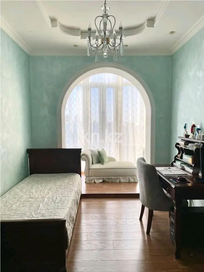 Продажа 4-комнатной квартиры, 183.2 м² в Астане - фото 3