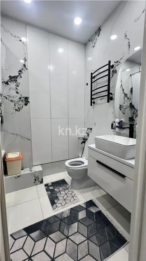 Продажа 5-комнатной квартиры, 205 м², ул. Достык, дом  5 в Астане - фото 9