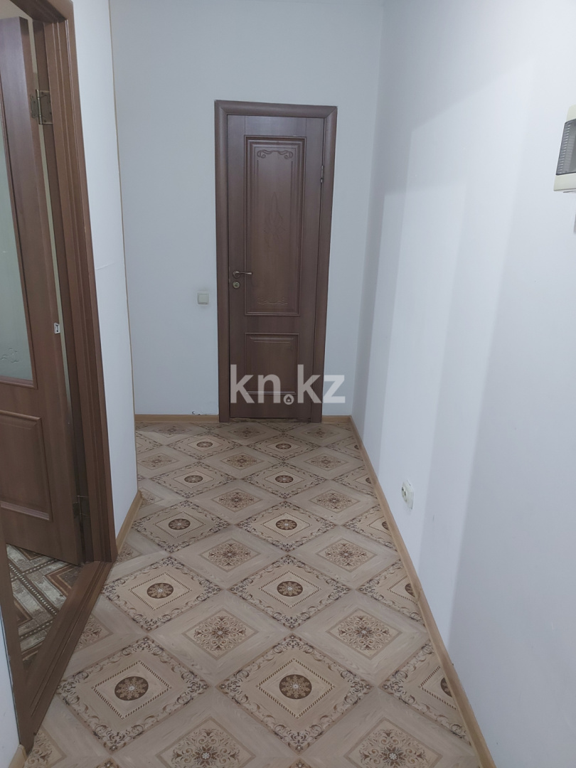 Продажа 1-комнатной квартиры, 36 м², пр. Кудайбердыулы в Астане - фото 2