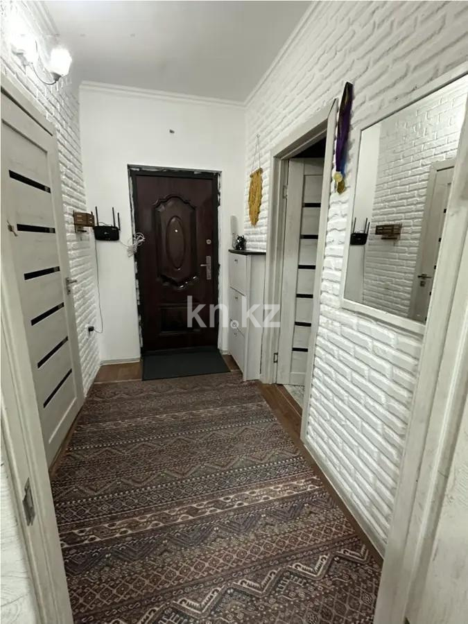 Продажа 1-комнатной квартиры, 40 м², мкр-н Кокжиек, дом  1 в Алматы - фото 4