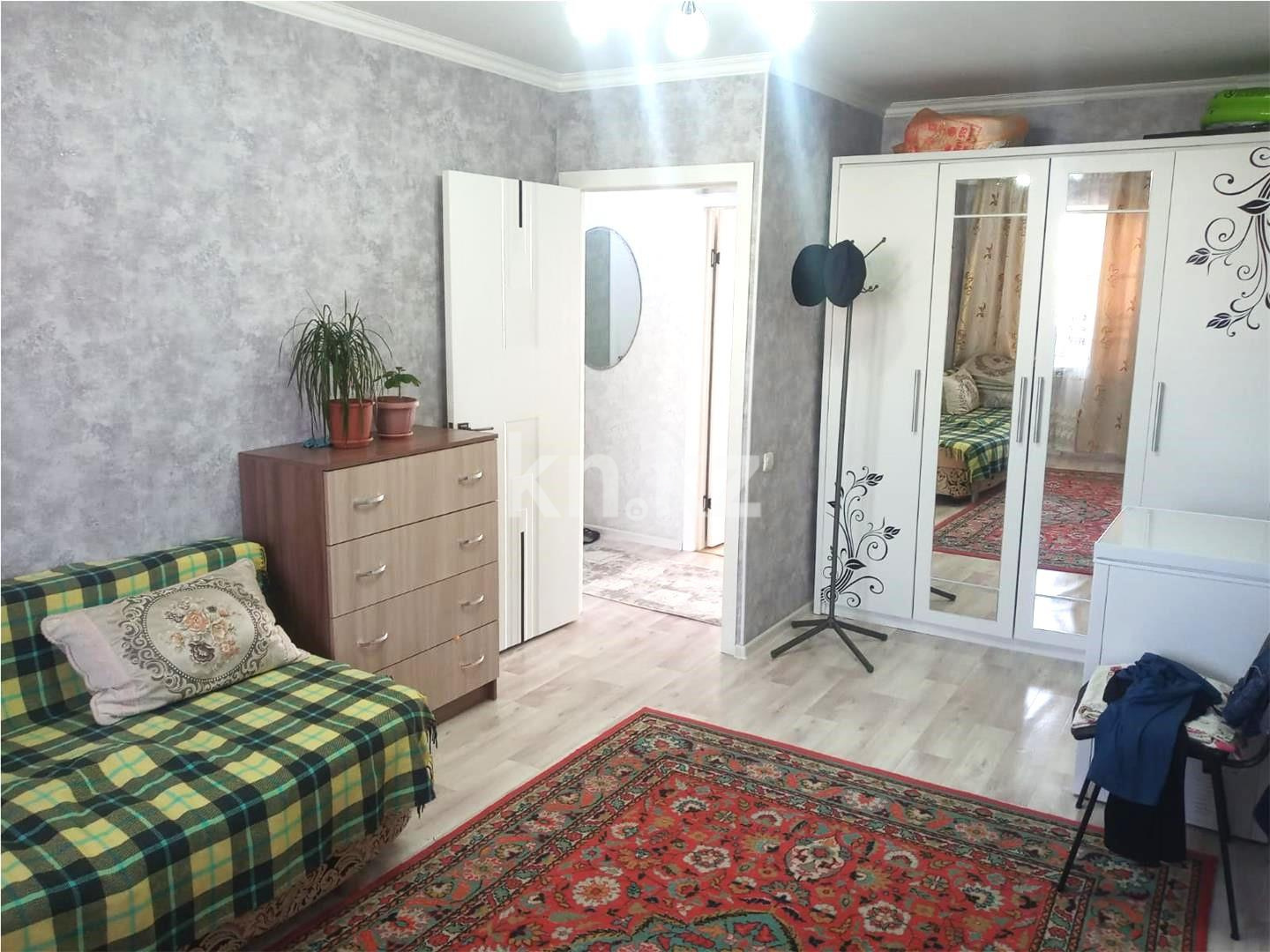 Продажа 2-комнатной квартиры, 47 м², ул. Университетская в Караганде - фото 4