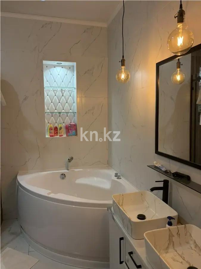 Продажа 3-комнатной квартиры, 128 м² в Астане - фото 4