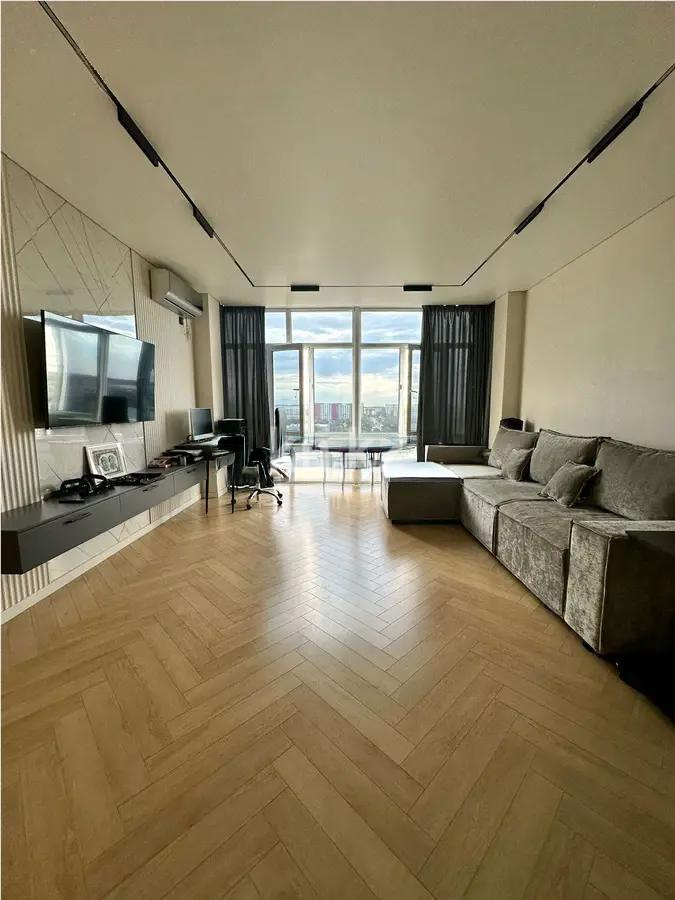 Продажа 2-комнатной квартиры, 77 м², ул. Аймауытова, дом  15 в Алматы