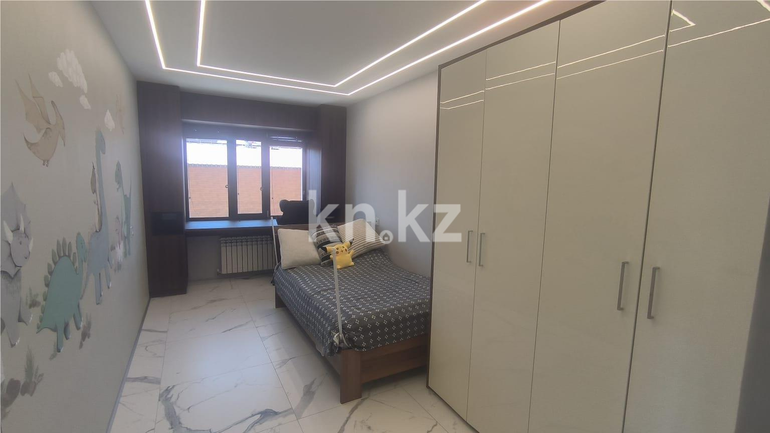 Продажа 3-комнатной квартиры, 107 м² в Караганде - фото 8