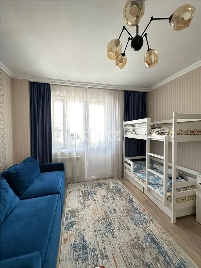 Продажа 2-комнатной квартиры, 72 м², пр. Кошкарбаева, дом  45а в Астане - фото 2