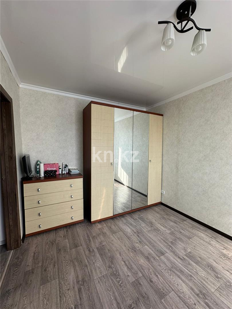 Продажа 2-комнатной квартиры, 54 м², мкр-н Голубые Пруды в Караганде - фото 3