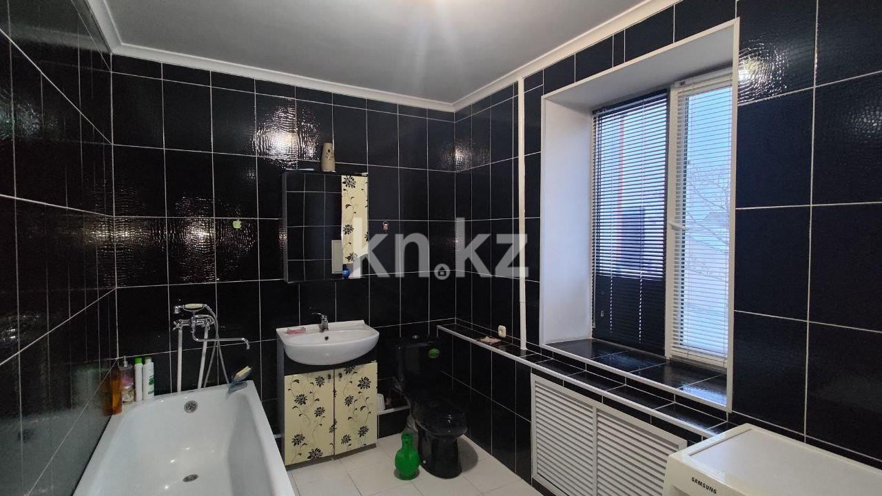Продажа 6-комнатного дома, 300 м², ул. Экибастузская в Караганде - фото 24
