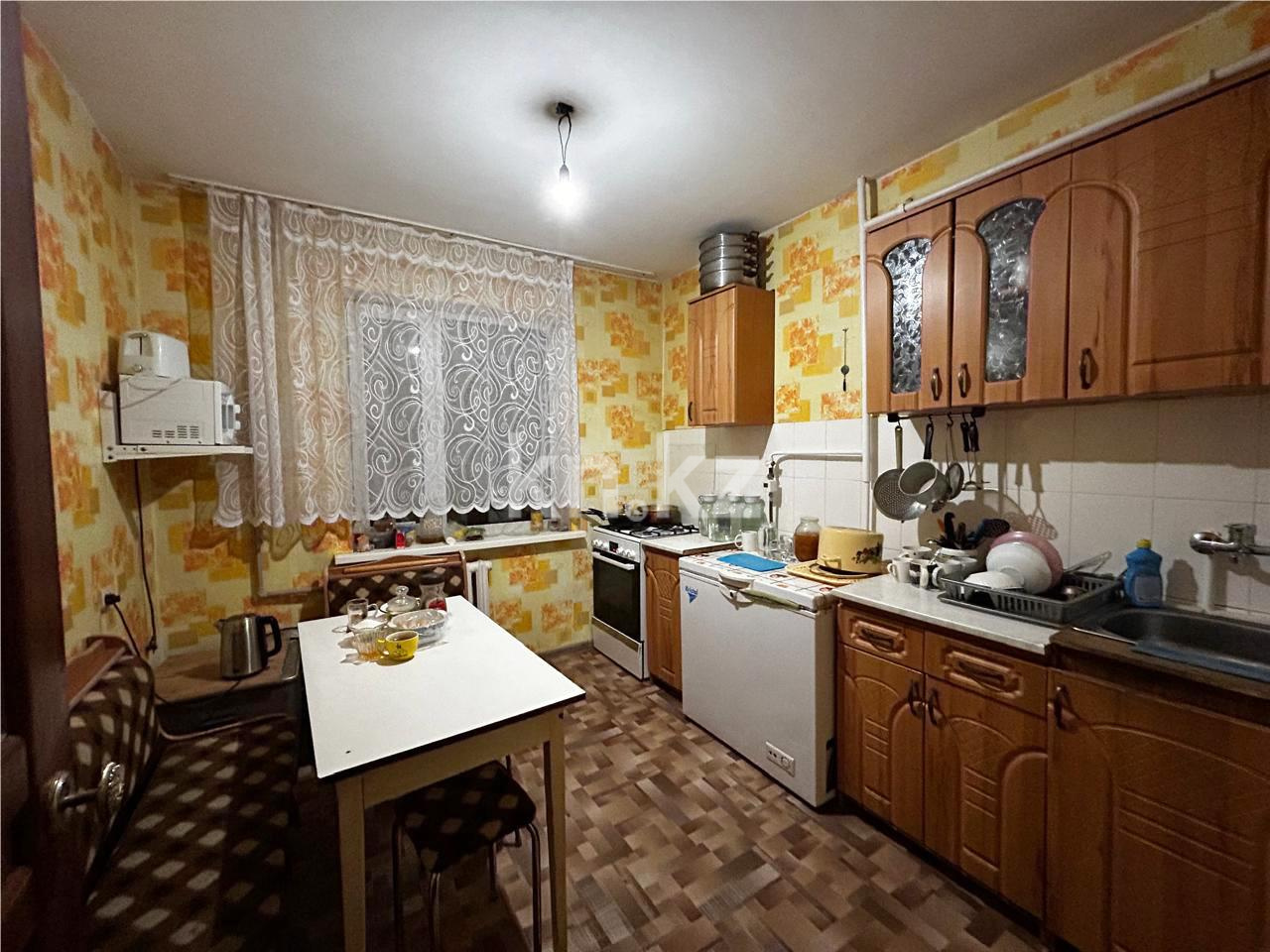 Продажа 3-комнатной квартиры, 65 м², ул. Гапеева в Караганде - фото 8