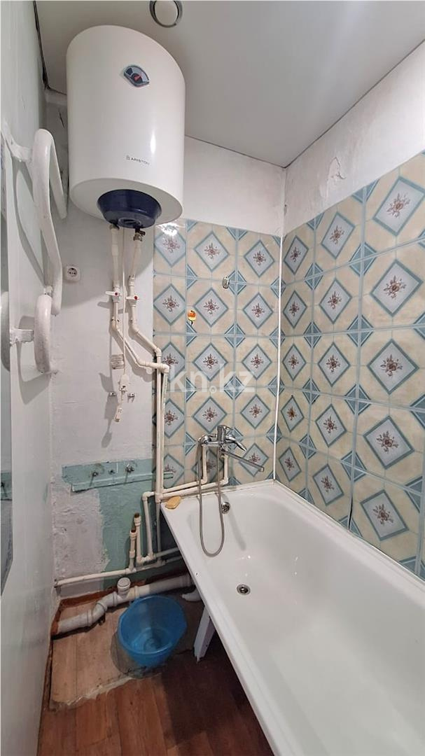 Продажа 2-комнатной квартиры, 44 м², 17 мкр. в Караганде - фото 6