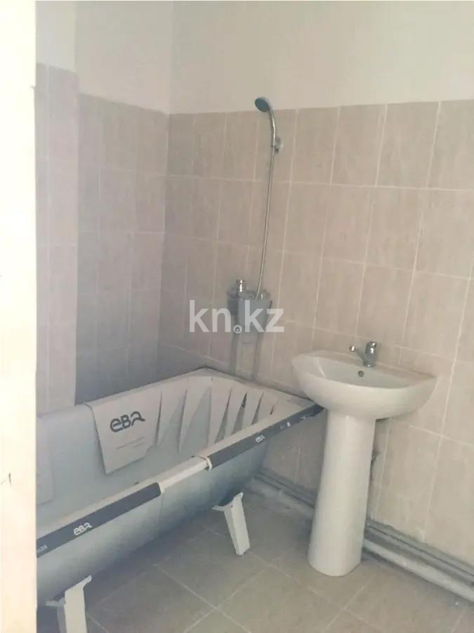 Продажа 2-комнатной квартиры, 60 м² в Астане - фото 2