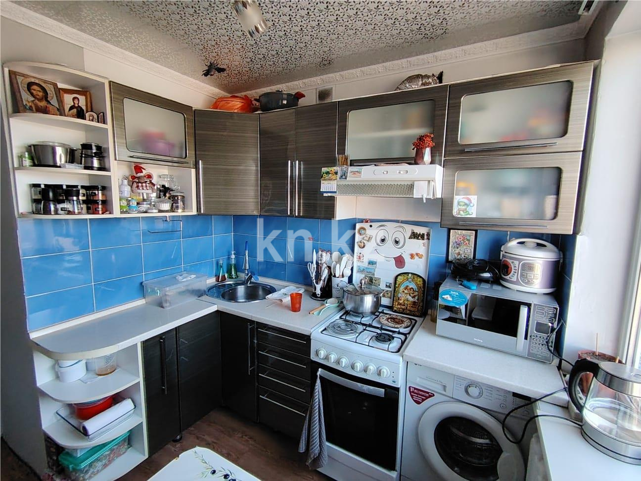 Продажа 3-комнатной квартиры, 62 м², мкр-н 22 в Караганде - фото 20