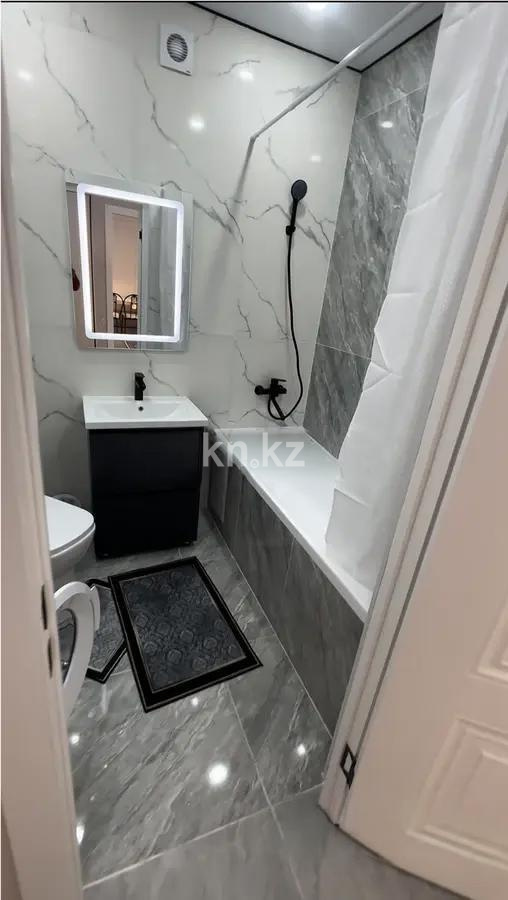 Продажа 2-комнатной квартиры, 38 м², ул. Нажимеденова, дом  12 в Астане - фото 4