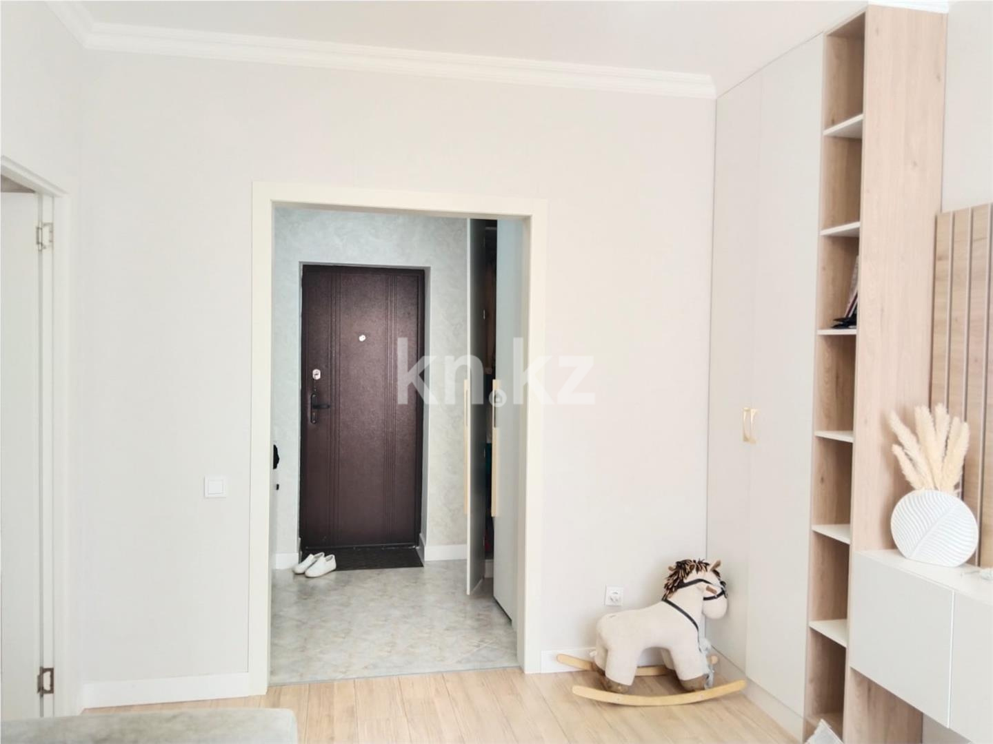 Продажа 1-комнатной квартиры, 33.2 м² в Астане - фото 2