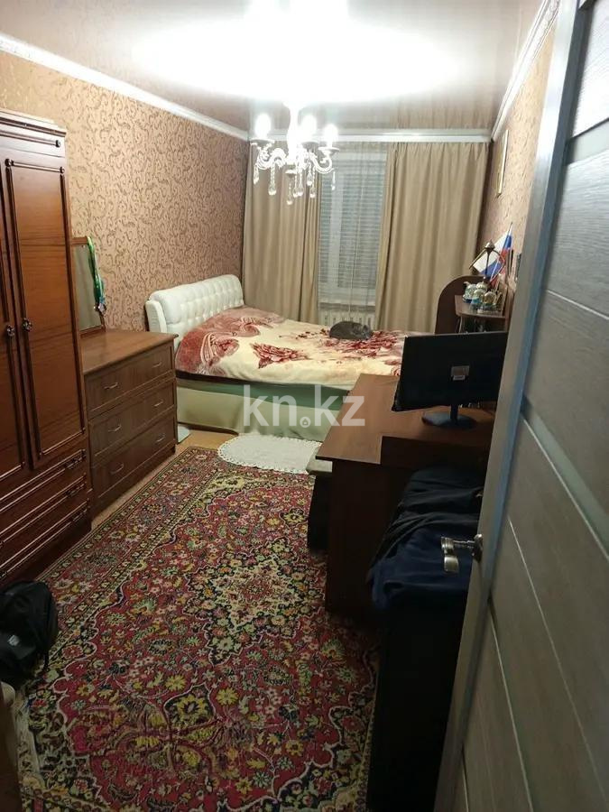 Продажа 3-комнатной квартиры, 69 м², мкр-н 13, дом  19 в Караганде - фото 2
