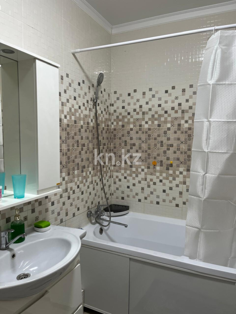 Аренда 1-комнатной квартиры посуточно, 48 м² в Астане - фото 14