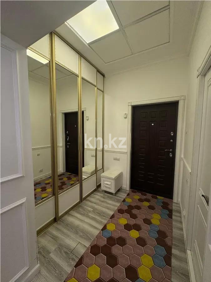 Продажа 3-комнатной квартиры, 100 м², ул. Сауран, дом  18 в Астане - фото 7