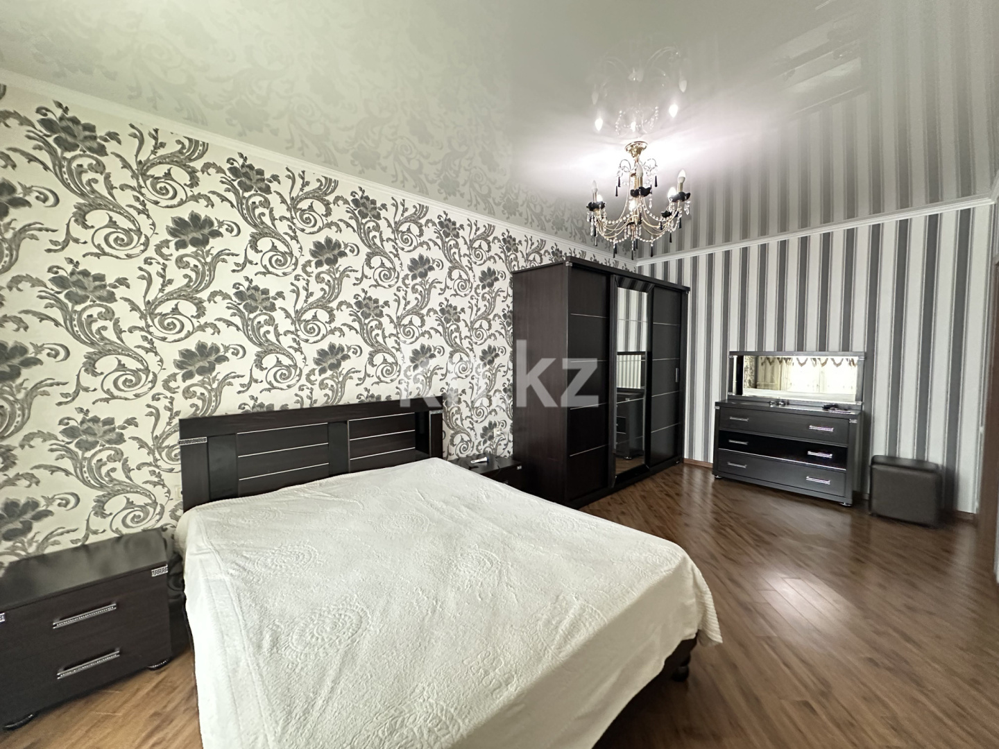 Продажа 3-комнатной квартиры, 117 м² в Караганде - фото 15