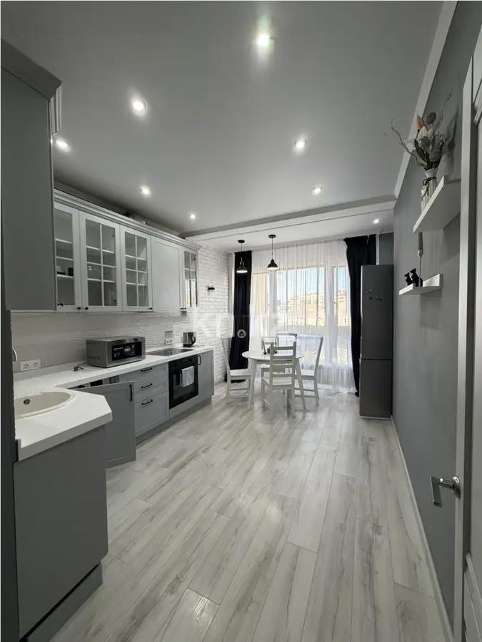 Продажа 2-комнатной квартиры, 65.5 м² в Астане