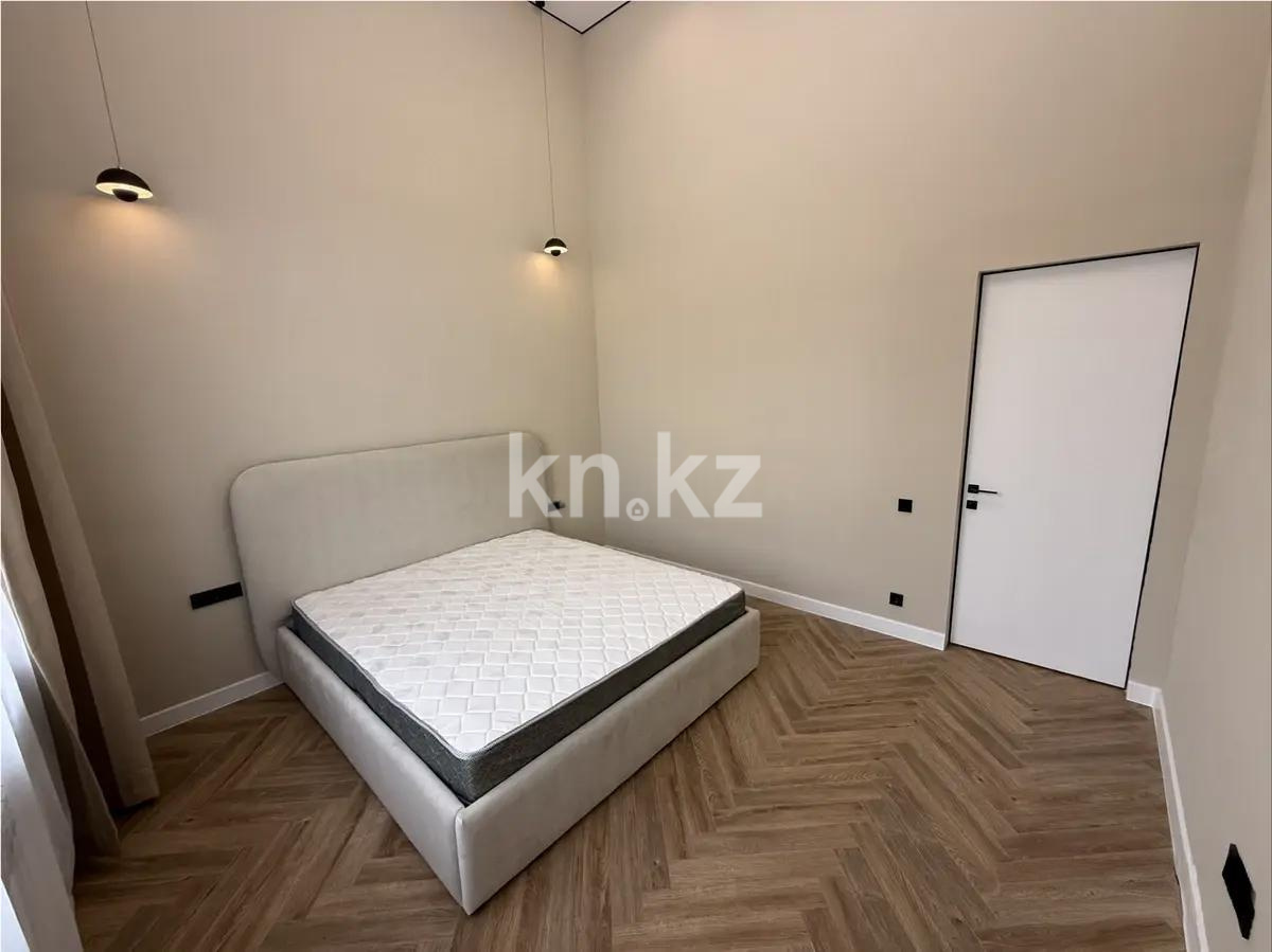 Продажа 2-комнатной квартиры, 92 м², ул. Омаровой, дом  31/1 в Алматы - фото 2