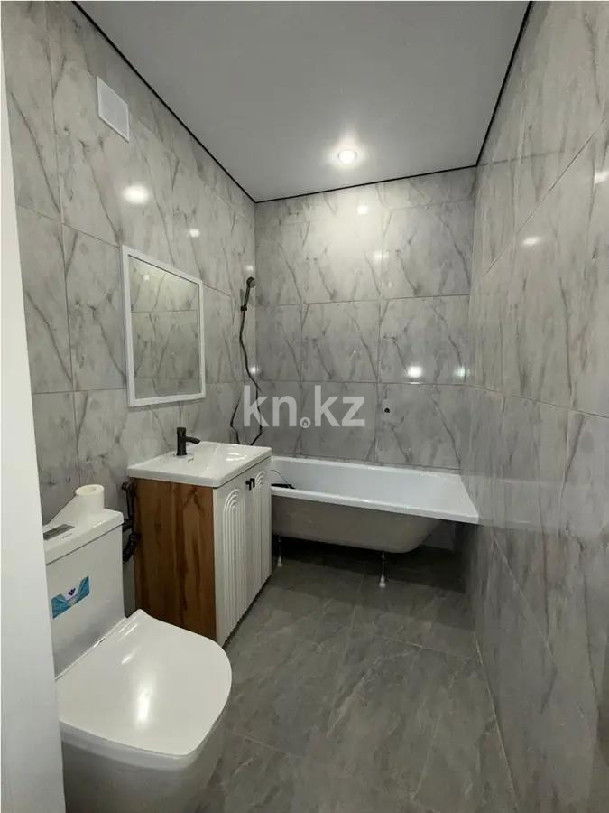 Продажа 2-комнатной квартиры, 85 м², ул. Нуршайыкова, дом  6 в Астане - фото 3