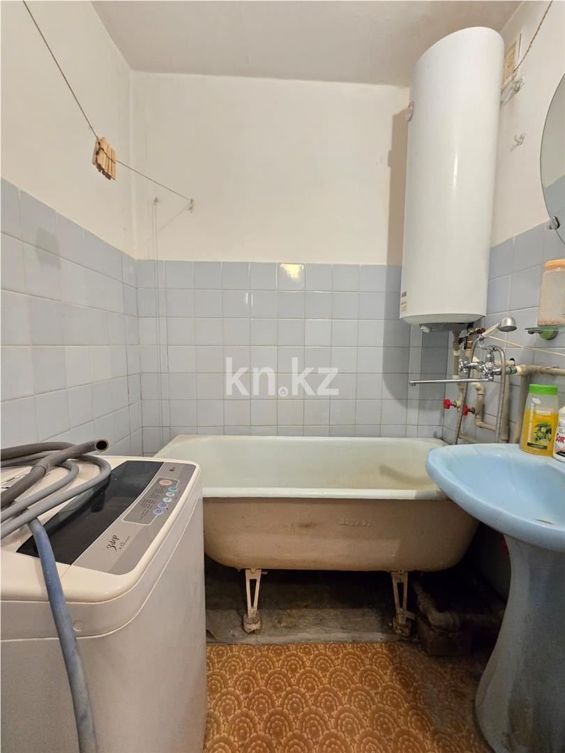 Продажа 3-комнатной квартиры, 68 м², ул. Казахстанская в Темиртау - фото 12