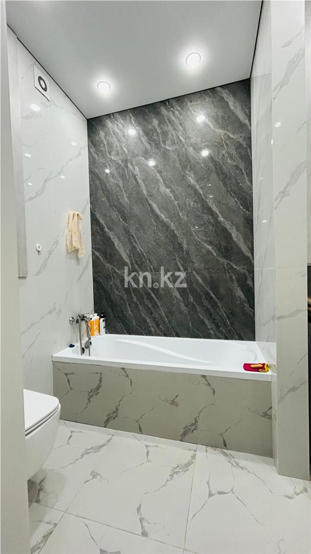 Продажа 3-комнатной квартиры, 95 м² в Караганде - фото 13