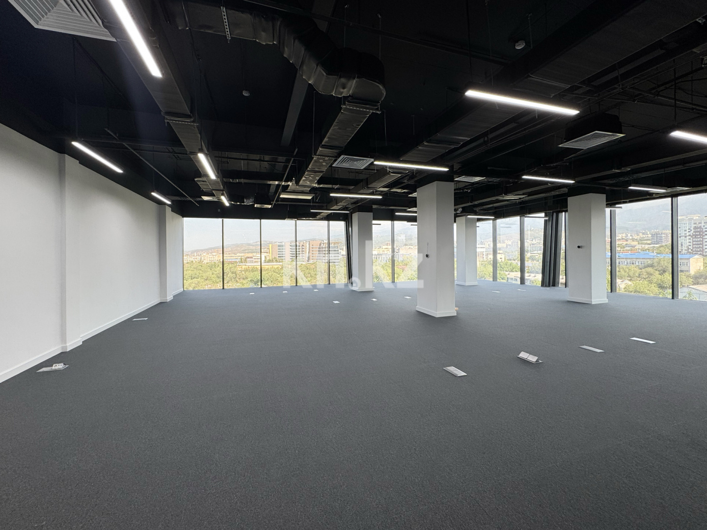 Аренда , ул. Наурызбай батыра, дом  17А в Алматы - фото 6