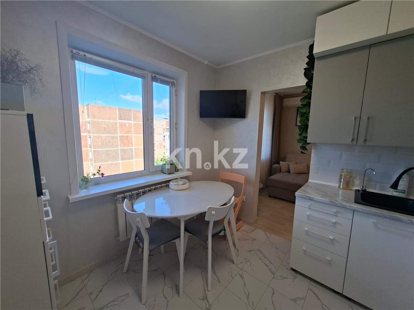 Продажа 3-комнатной квартиры, 63 м² в Караганде - фото 2