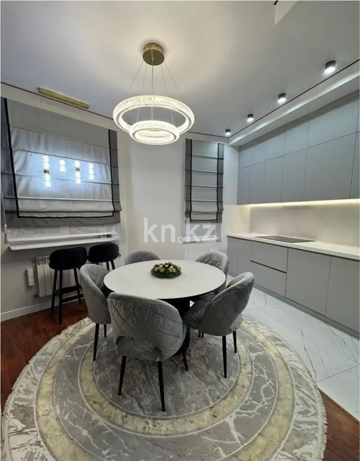 Продажа 3-комнатной квартиры, 96.5 м², ул. Бектурова, дом  1 в Астане