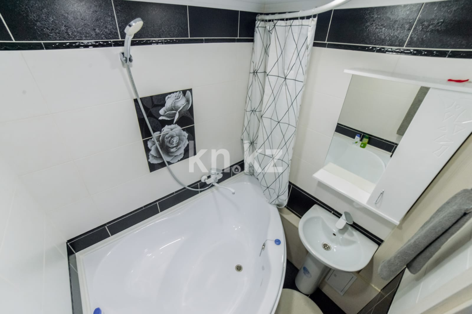 Аренда 2-комнатной квартиры посуточно, 53 м² в Темиртау - фото 30