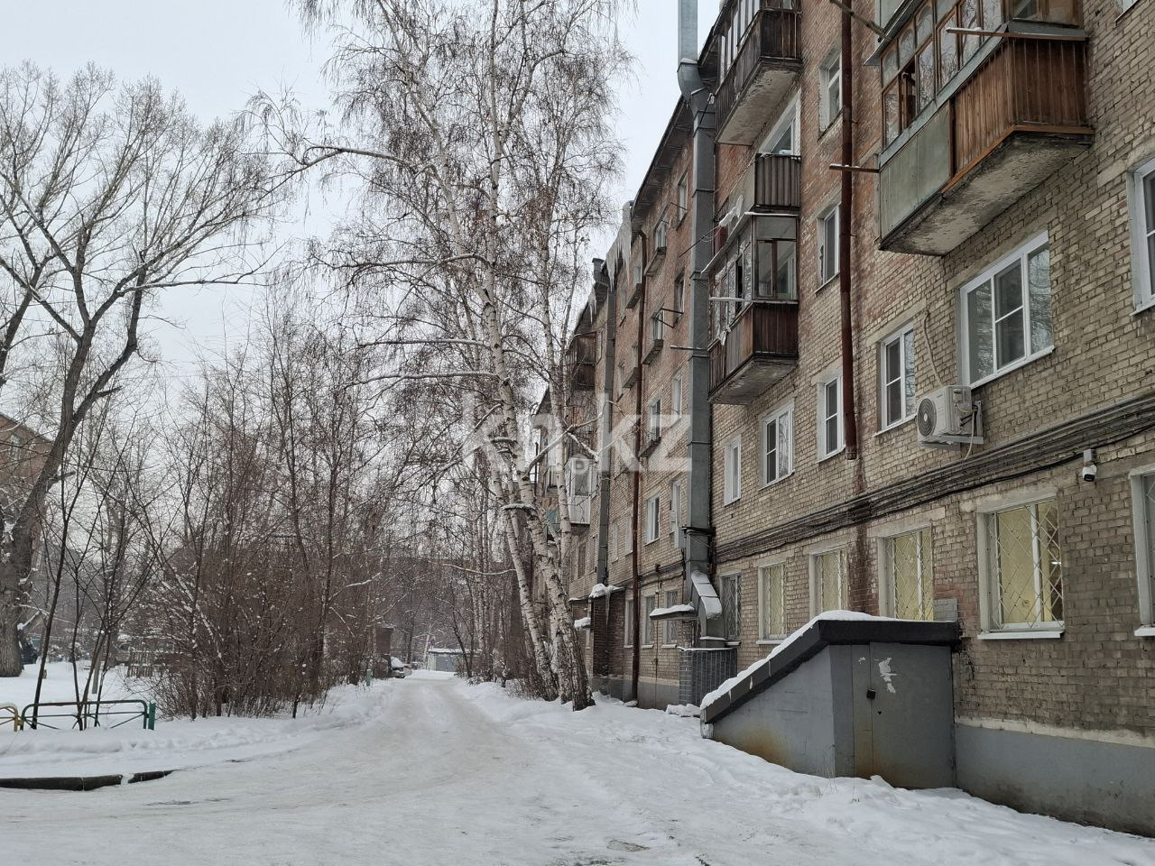 Продажа 3-комнатной квартиры, 57 м² в Усть-Каменогорске - фото 11