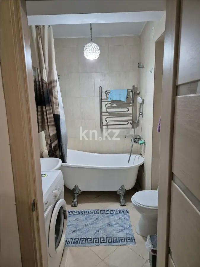 Продажа 2-комнатной квартиры, 32.2 м² в Алматы - фото 2