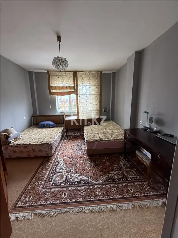 Продажа 3-комнатной квартиры, 78 м², пр. Шахтеров, дом  74 в Караганде - фото 3