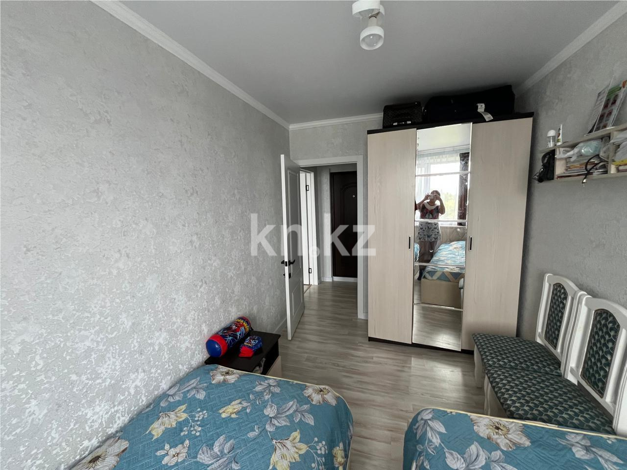 Продажа 4-комнатной квартиры, 74 м², мкр-н Восток-1 в Караганде - фото 4