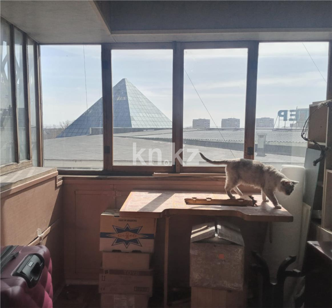 Продажа 4-комнатной квартиры, 80 м², пр. Бухар-жырау в Караганде - фото 12