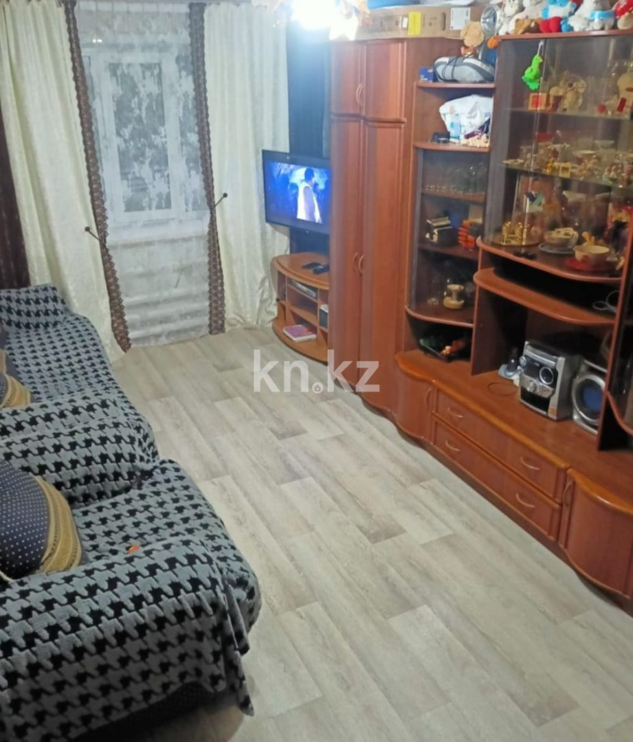 Продажа 3-комнатной квартиры, 59.2 м², ул. Локомотивная в Караганде