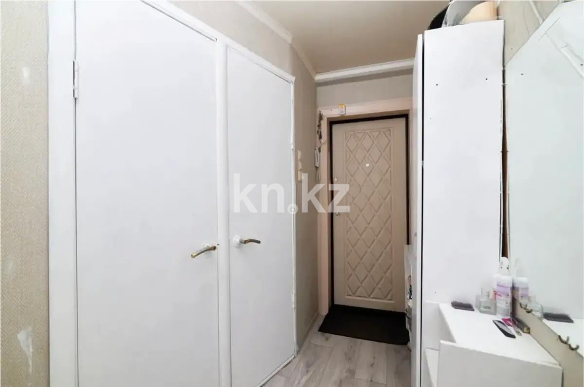Продажа 3-комнатной квартиры, 60 м², ул. Есенберлина, дом  2а в Астане - фото 9