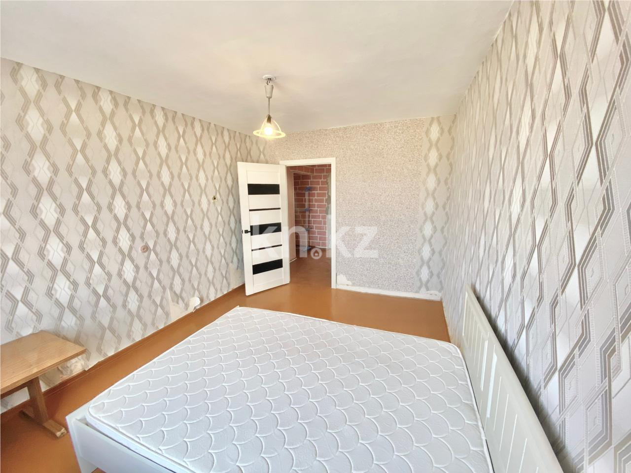 Продажа 3-комнатной квартиры, 68 м², мкр-н Восток-1, дом  16 в Караганде - фото 2