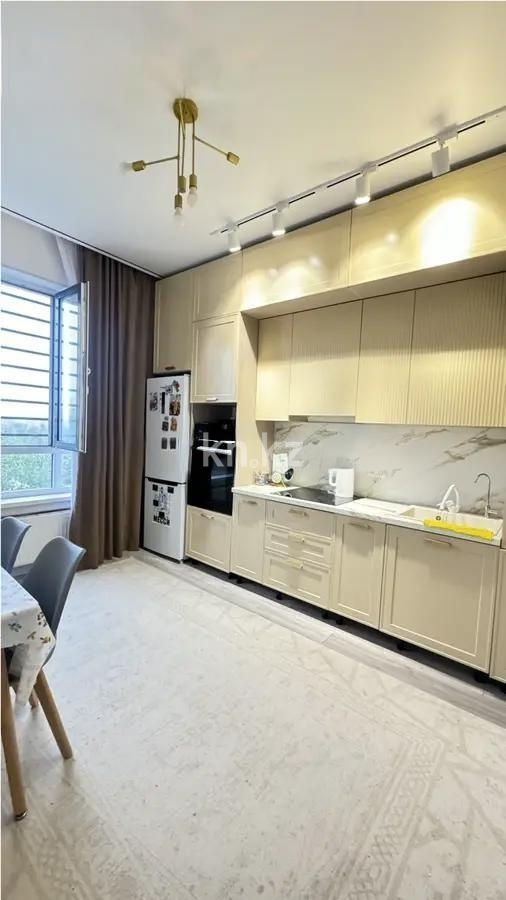 Продажа 2-комнатной квартиры, 62 м² в Алматы - фото 3
