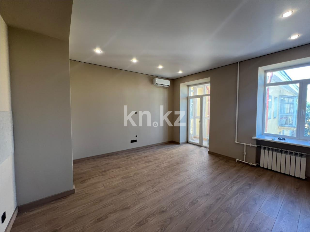 Продажа 2-комнатной квартиры, 50 м² в Караганде