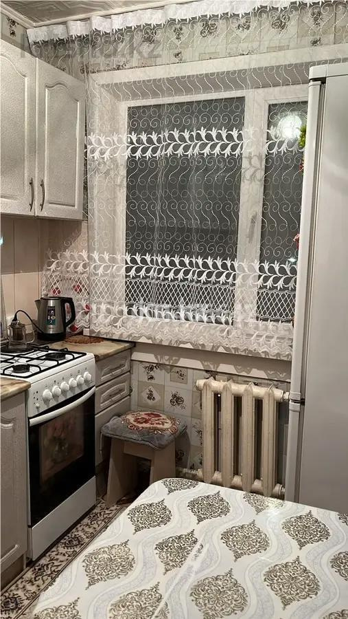 Продажа 2-комнатной квартиры, 47 м², 16 мкр., дом  49 в Караганде - фото 3