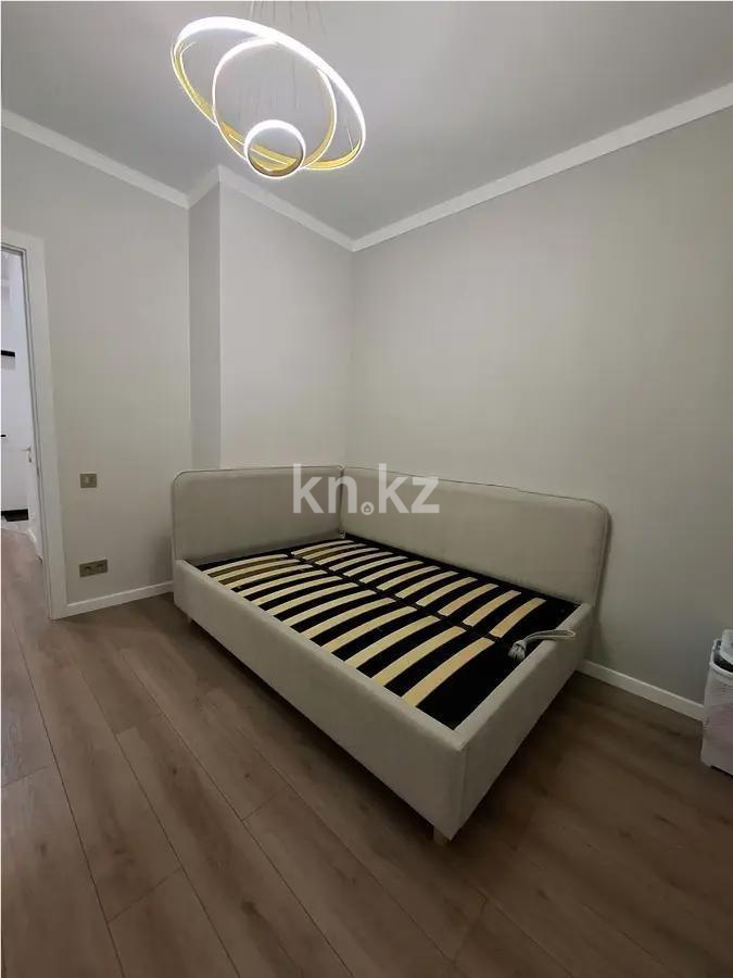 Продажа 3-комнатной квартиры, 62 м², ул. Е-36 в Астане - фото 2