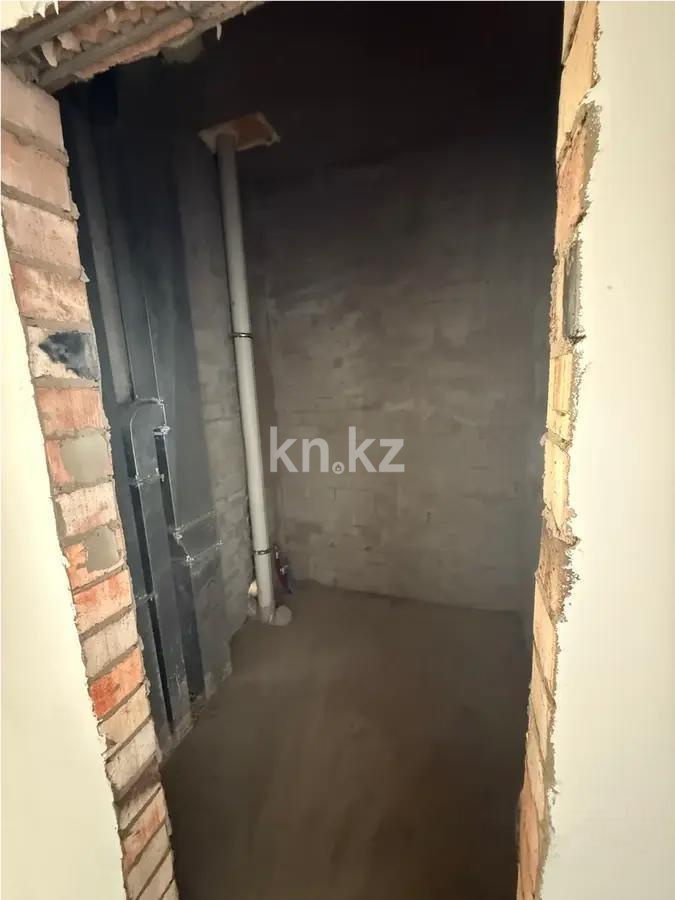 Продажа 3-комнатной квартиры, 80 м², ул. Байтурсынова, дом  22 стр в Астане - фото 3
