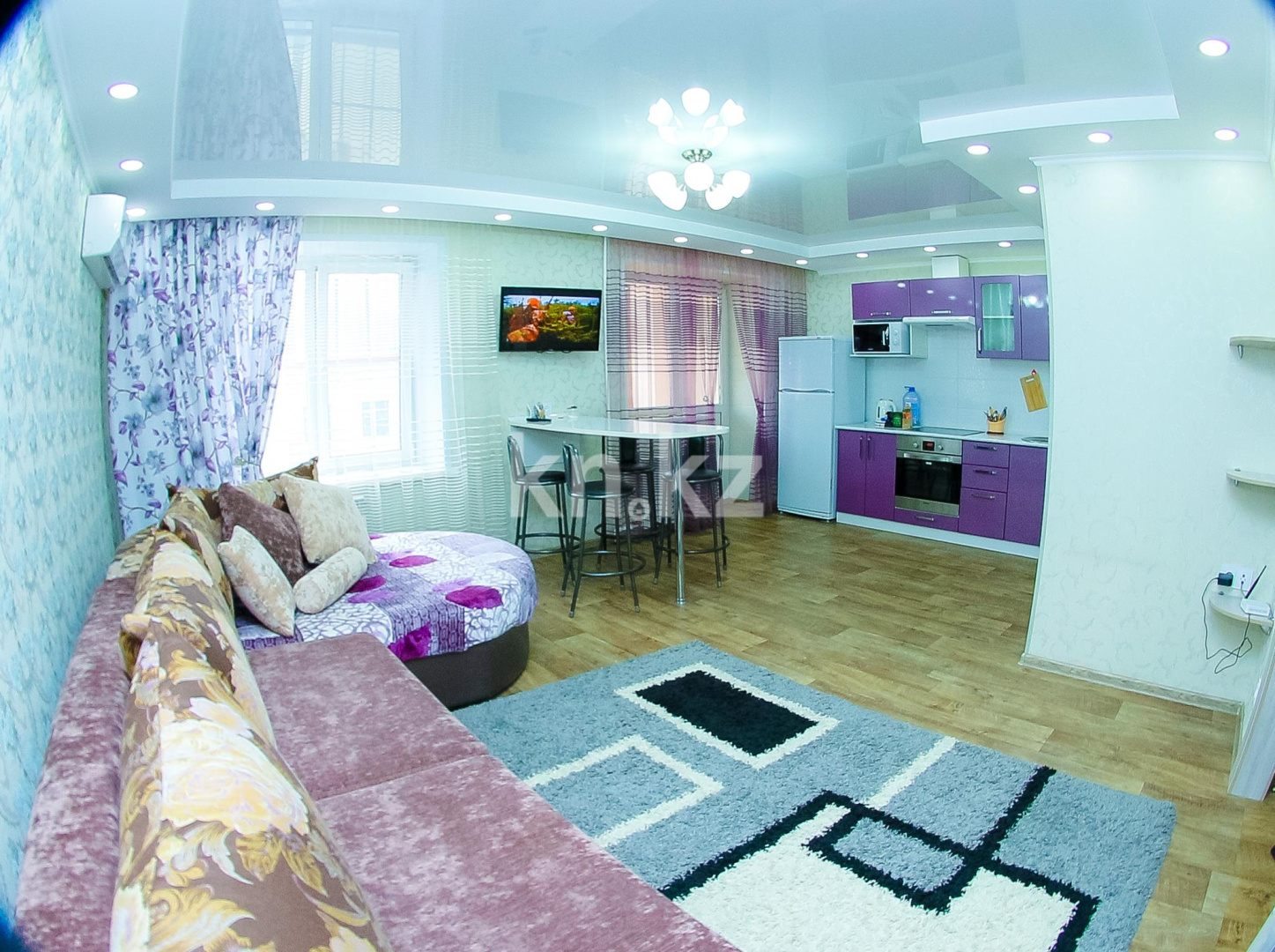 Аренда 2-комнатной квартиры посуточно, 60 м², ул. Орджоникидзе, дом  4 в Усть-Каменогорске - фото 13