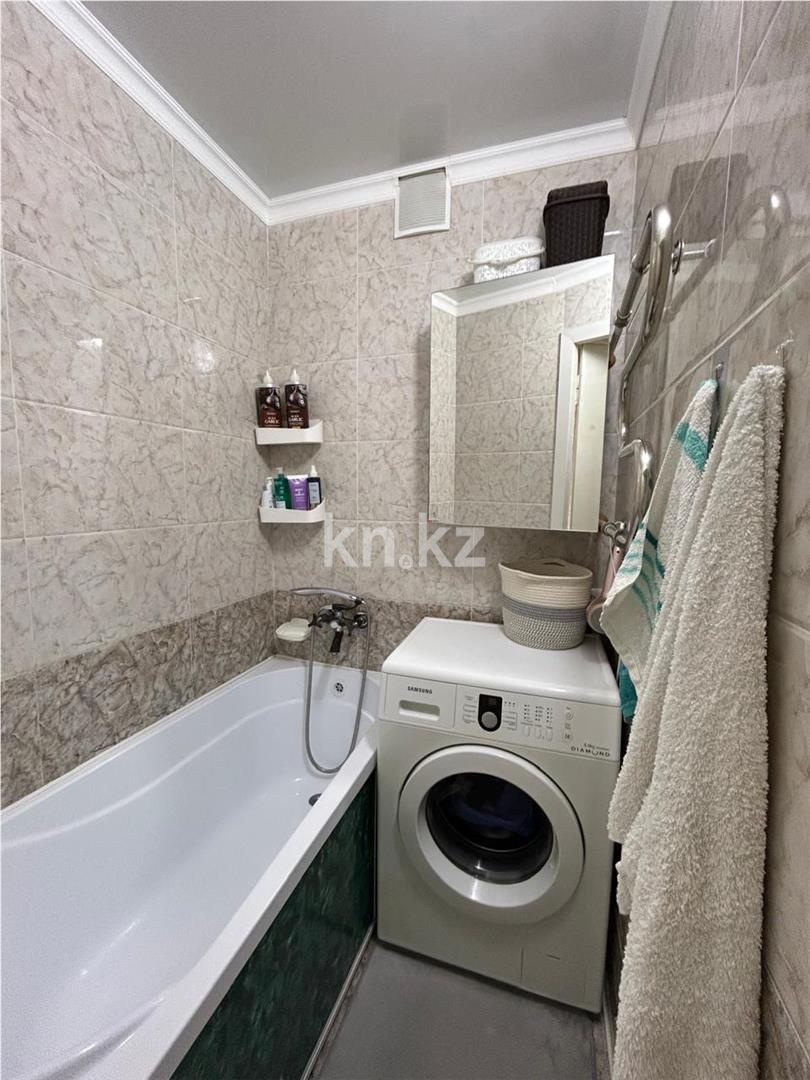 Продажа 1-комнатной квартиры, 31 м², мкр-н 14, дом  2 в Караганде - фото 7