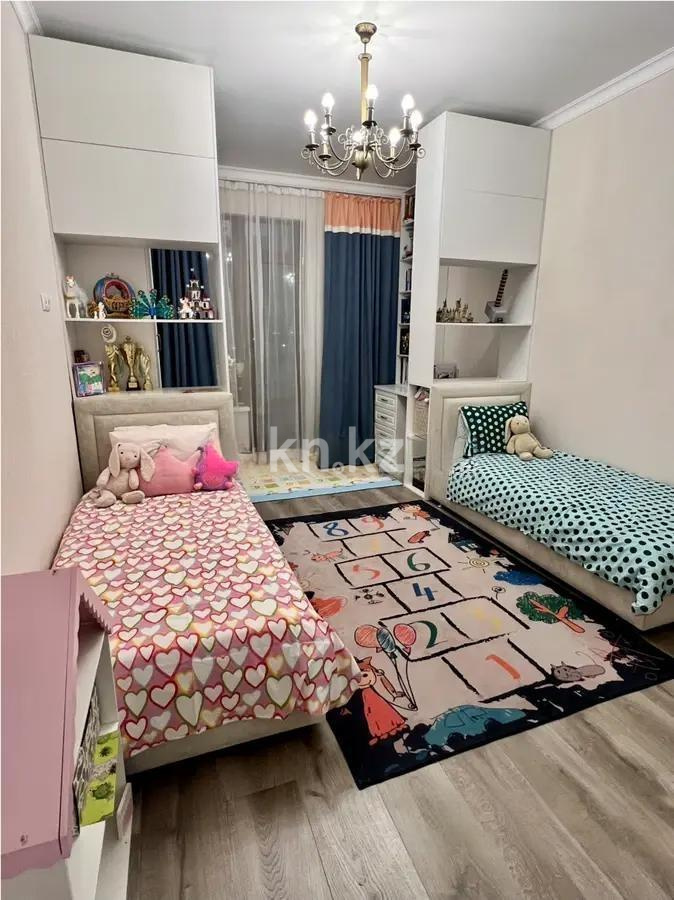 Продажа 3-комнатной квартиры, 160 м², ул. Сыганак, дом  58 в Астане - фото 3